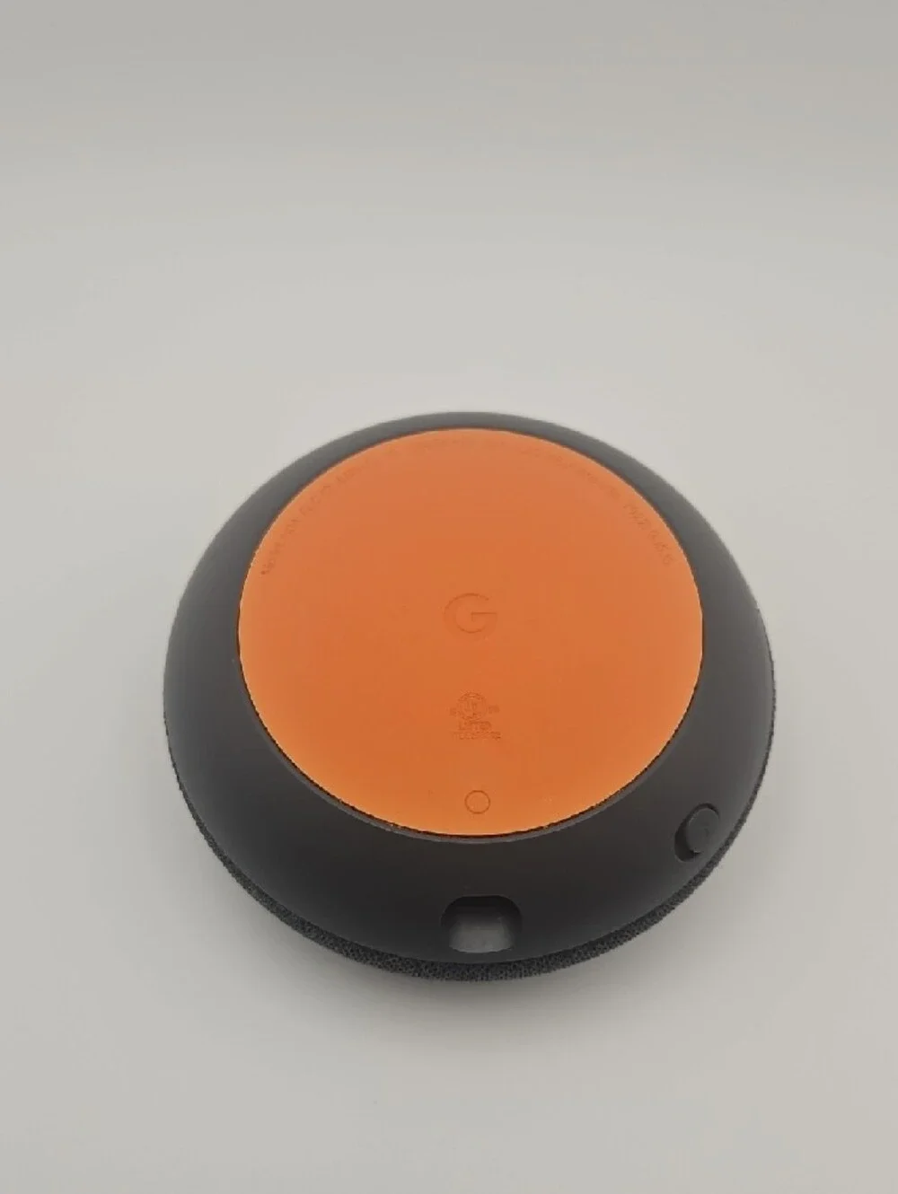 Google Home Mini 1st Gen H0A Charcoal Smart Speaker Voice Assistant